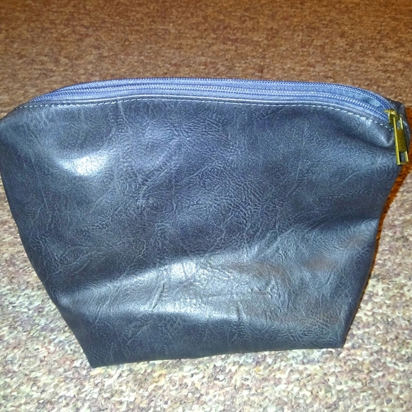 Anthropology Makeup Bag - Picture 1 of 3